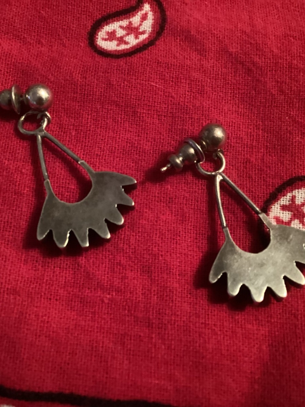 Old pawn petit point Zuni turquoise sterling silver dangle earrings. - Picture 2 of 2